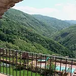 Palazzo D'arcato By Posarellivillas *