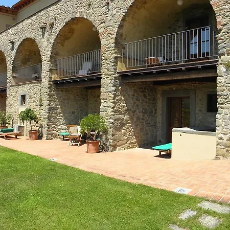 Palazzo D'arcato By Posarellivillas * Lugliano