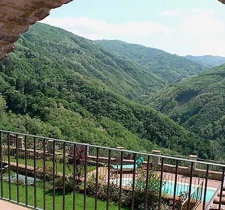 Palazzo D'arcato By Posarellivillas *