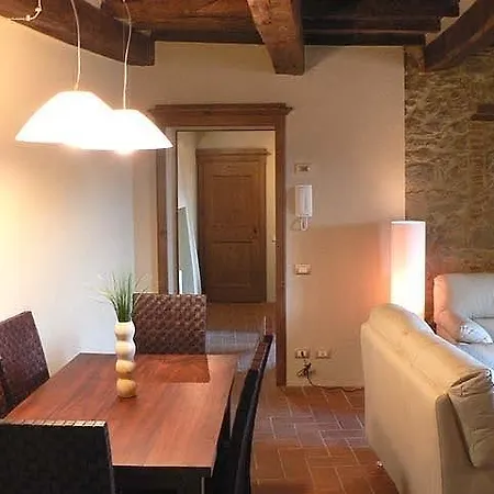 Palazzo D'arcato By Posarellivillas * Lugliano